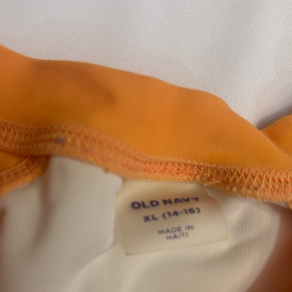 Rash guards - Picture 7 of 12